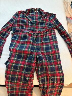 beachlunchlounge Red and Navy Plaid Flannel Pajama Set